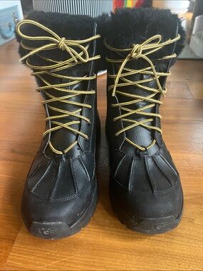 UGG winter boots (size 10)